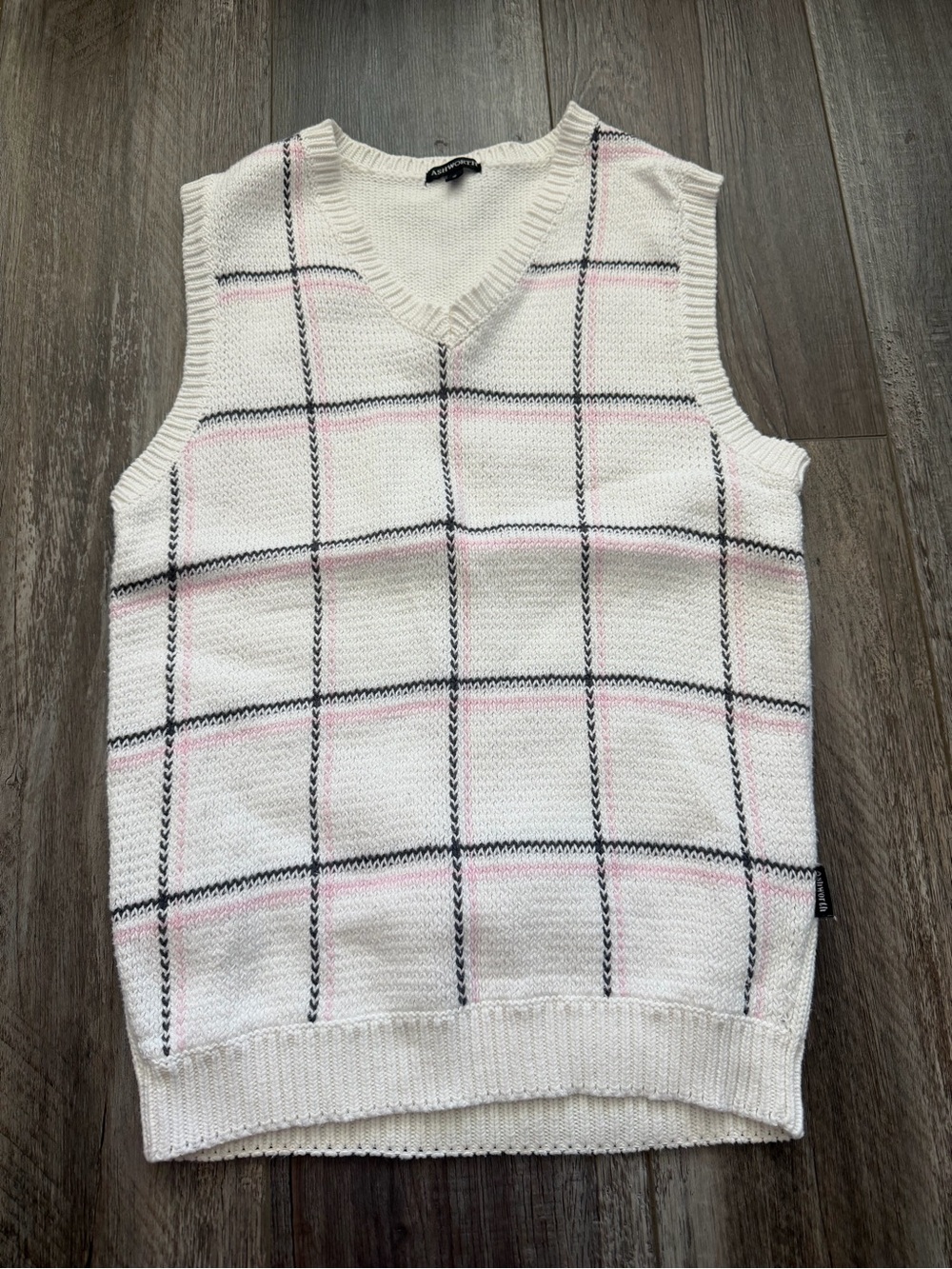 Ashworth White V-Neck Sweater Vest with Pink & Black Windowpane
